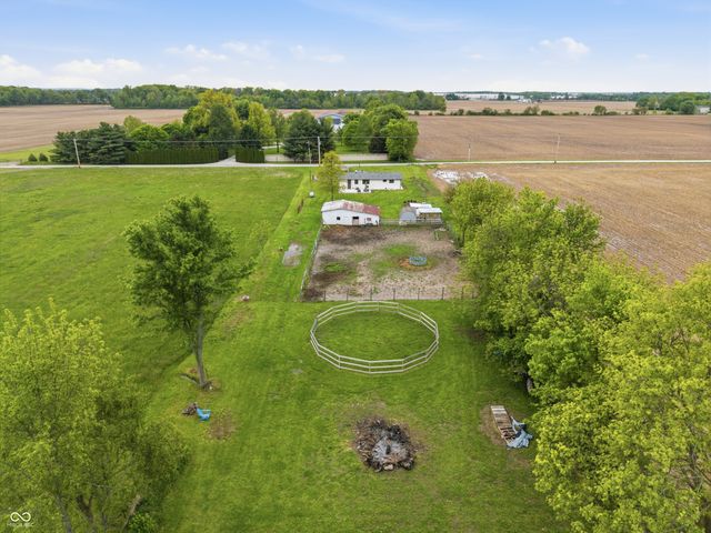 5262 E 200 N, Franklin, IN 46131