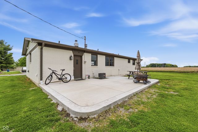 5262 E 200 N, Franklin, IN 46131