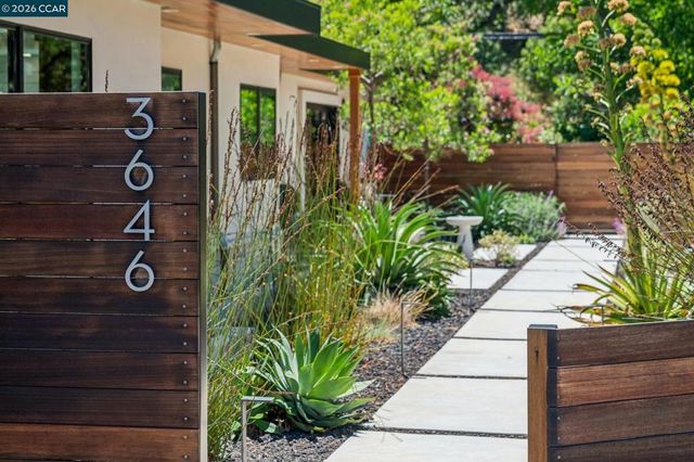 3646 Happy Valley Rd, Lafayette, CA 94549