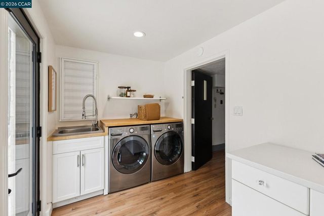 3646 Happy Valley Rd, Lafayette, CA 94549