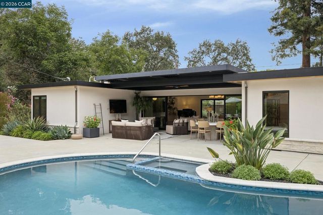 3646 Happy Valley Rd, Lafayette, CA 94549