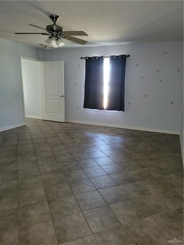 208 W Mile 21 Road, Edinburg, TX 78541