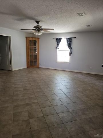 208 W Mile 21 Road, Edinburg, TX 78541