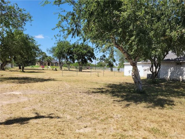 208 W Mile 21 Road, Edinburg, TX 78541