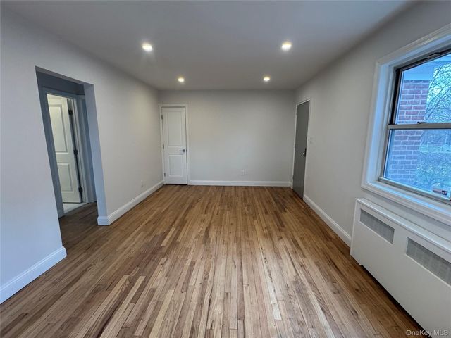 131-30 Laurelton Parkway Lower, Laurelton, NY 11422