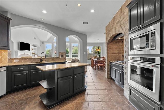 5602 Kingsfield Court, League City, TX 77573