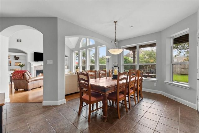 5602 Kingsfield Court, League City, TX 77573