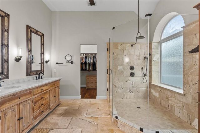5602 Kingsfield Court, League City, TX 77573