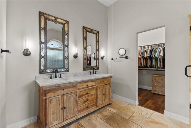5602 Kingsfield Court, League City, TX 77573