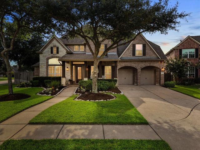 5602 Kingsfield Court, League City, TX 77573