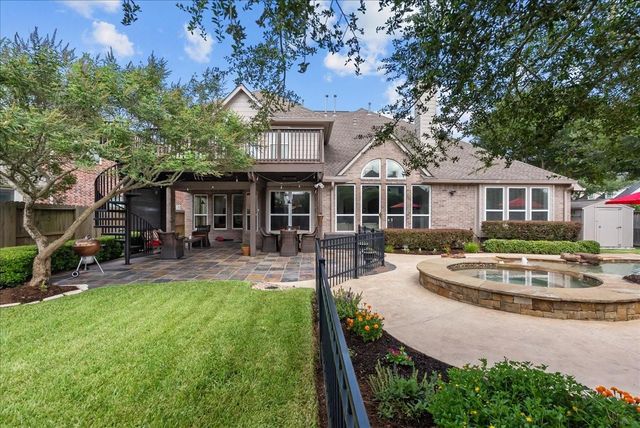 5602 Kingsfield Court, League City, TX 77573