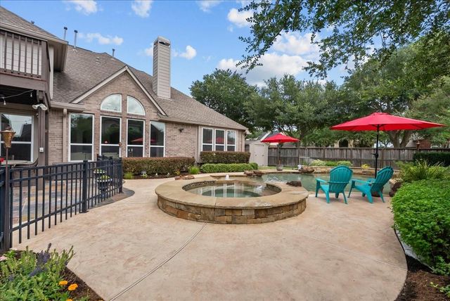 5602 Kingsfield Court, League City, TX 77573