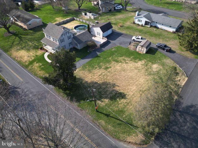 4190 HECKTOWN RD, Bethlehem, PA 18020