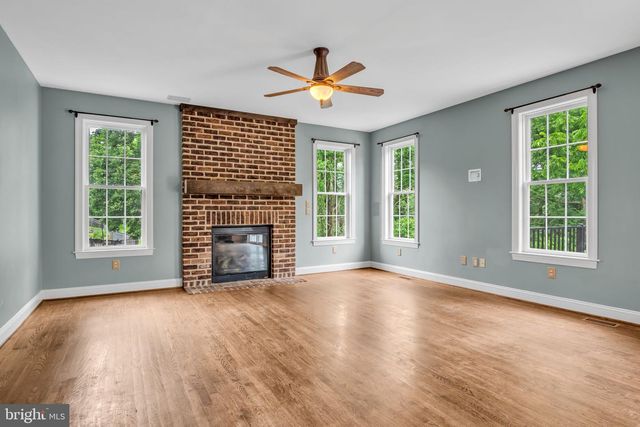 4002 GLENFINNAN PL, Mechanicsburg, PA 17055