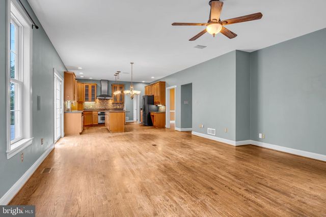 4002 GLENFINNAN PL, Mechanicsburg, PA 17055