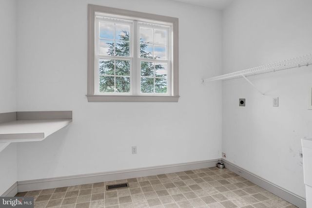 4002 GLENFINNAN PL, Mechanicsburg, PA 17055