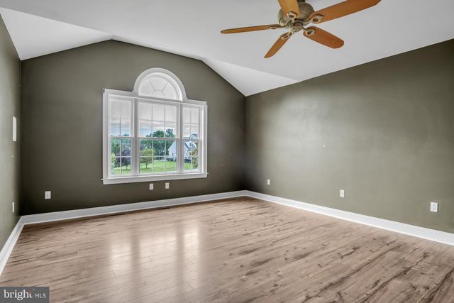 4002 GLENFINNAN PL, Mechanicsburg, PA 17055