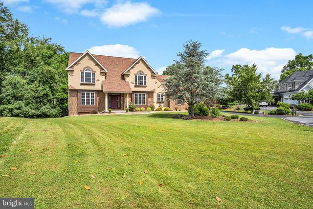 4002 GLENFINNAN PL, Mechanicsburg, PA 17055