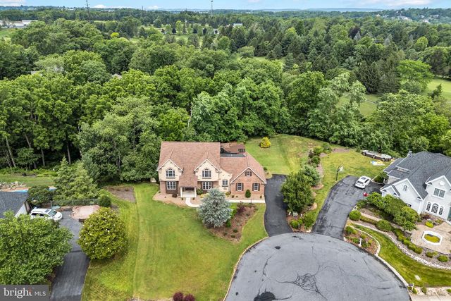 4002 GLENFINNAN PL, Mechanicsburg, PA 17055
