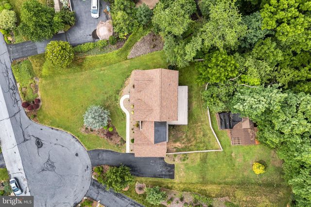 4002 GLENFINNAN PL, Mechanicsburg, PA 17055