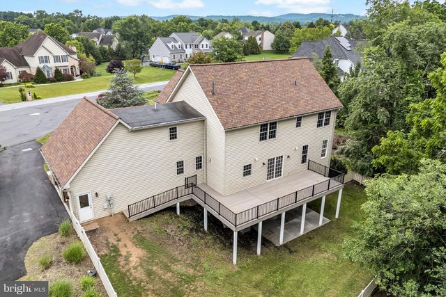 4002 GLENFINNAN PL, Mechanicsburg, PA 17055