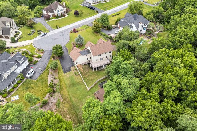 4002 GLENFINNAN PL, Mechanicsburg, PA 17055