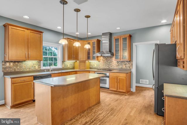 4002 GLENFINNAN PL, Mechanicsburg, PA 17055