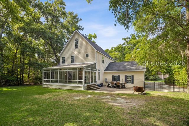 28 Meridian Point Dr, Bluffton, SC 29910