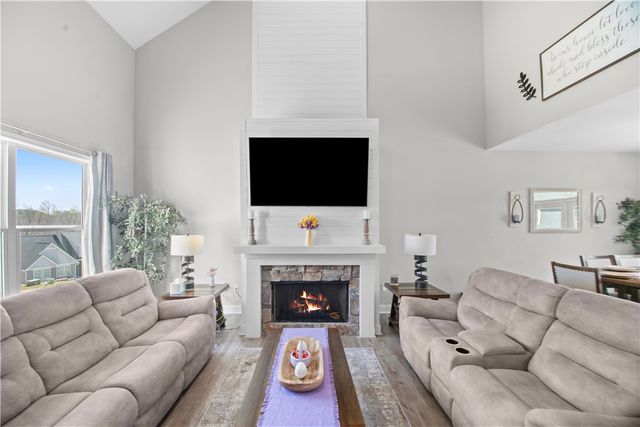 704 Rockcliff Street, Greenville, SC 29617