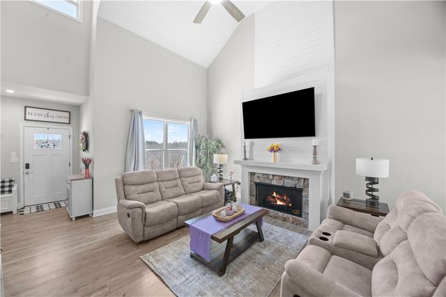 704 Rockcliff Street, Greenville, SC 29617