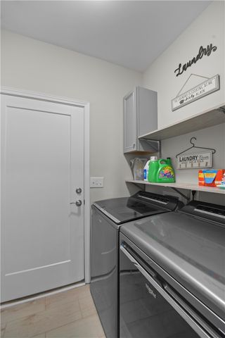 704 Rockcliff Street, Greenville, SC 29617