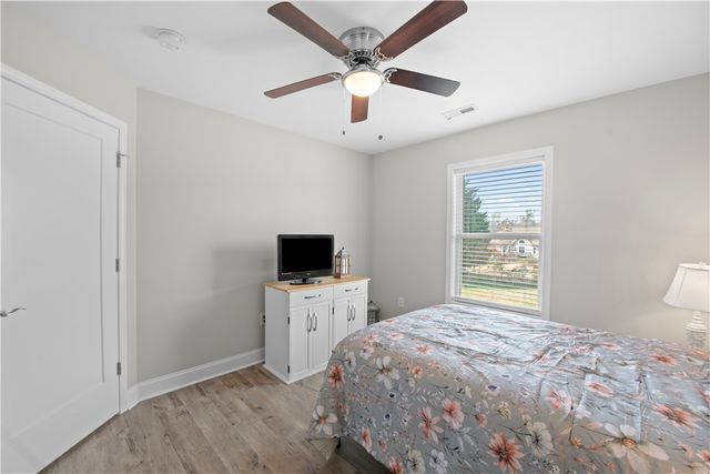 704 Rockcliff Street, Greenville, SC 29617