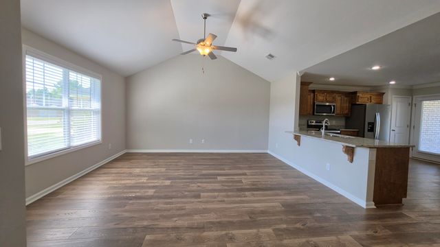 588 Brushwood Drive, Sumter, SC 29154