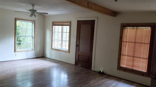 6636 Bonanza Drive, Montgomery, TX 77316