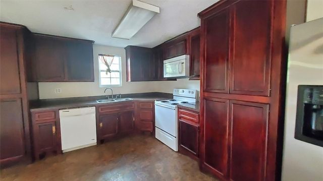 6636 Bonanza Drive, Montgomery, TX 77316