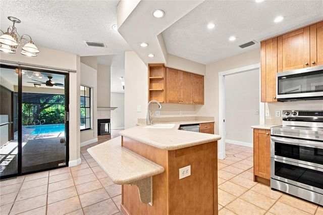 2942 LONGBROOKE WAY, Clearwater, FL 33760