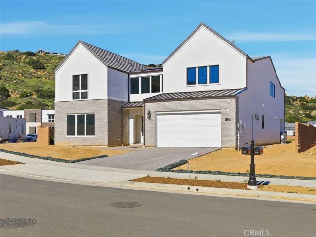 22849 W Seaqua Circle, Chatsworth, CA 91311