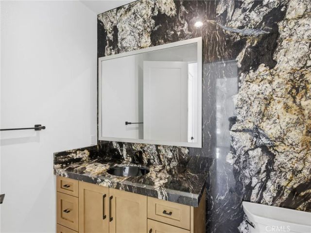 22849 W Seaqua Circle, Chatsworth, CA 91311