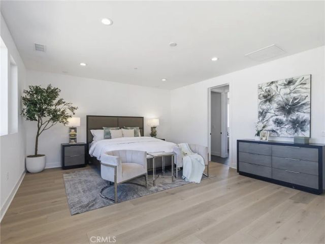 22849 W Seaqua Circle, Chatsworth, CA 91311