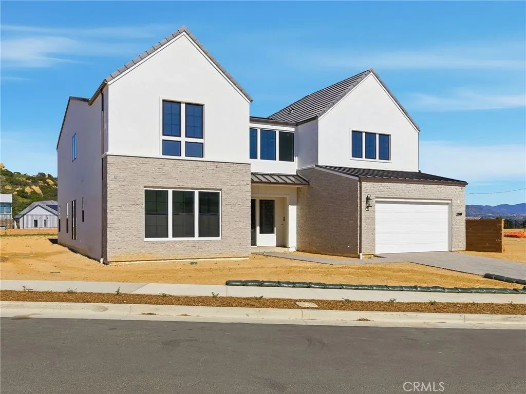 22849 W Seaqua Circle, Chatsworth, CA 91311