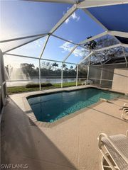 8220 Ibis Cove CIR B216, Naples, FL 34119