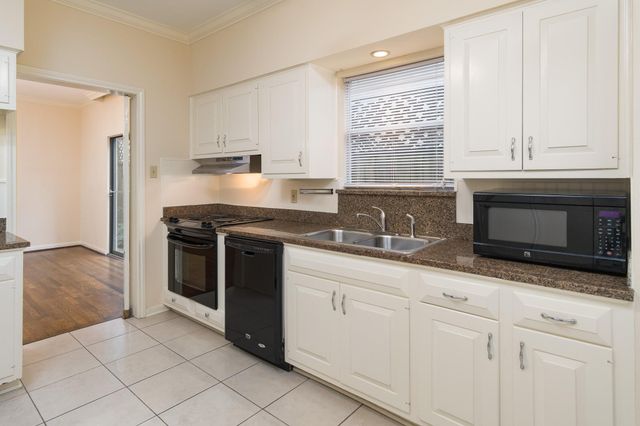 2315 Swift Boulevard, Houston, TX 77030