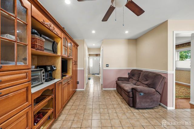 1 Quincy Circle, South Brunswick, NJ 08810