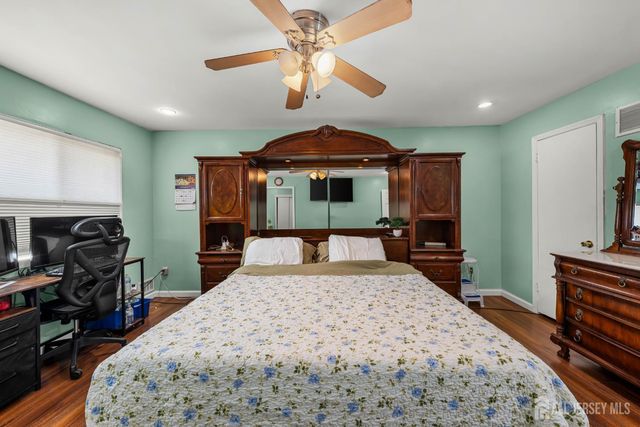 1 Quincy Circle, South Brunswick, NJ 08810