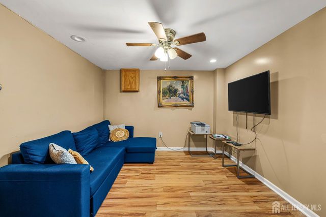 1 Quincy Circle, South Brunswick, NJ 08810
