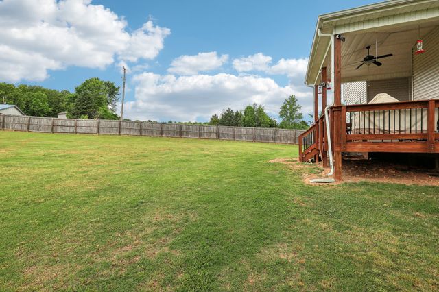 1792 Antler Rd, Woodlawn, TN 37191