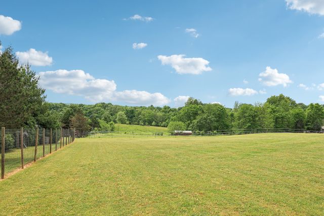 1792 Antler Rd, Woodlawn, TN 37191