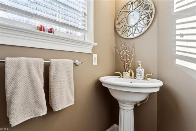 3512 Longwood DR, Toano, VA 23168