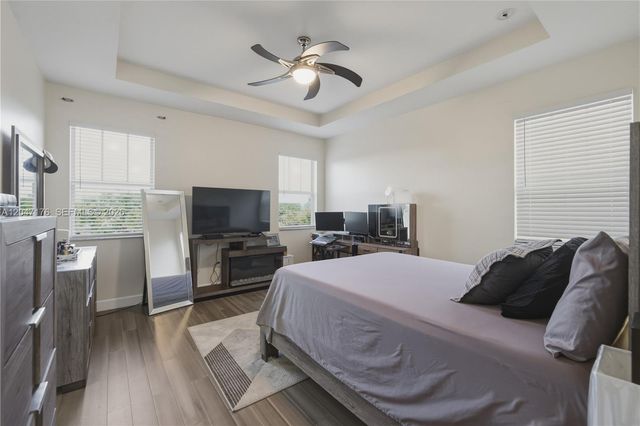 4812 NW 48th Ter, Tamarac, FL 33319