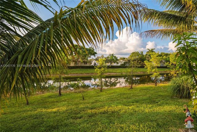 4812 NW 48th Ter, Tamarac, FL 33319